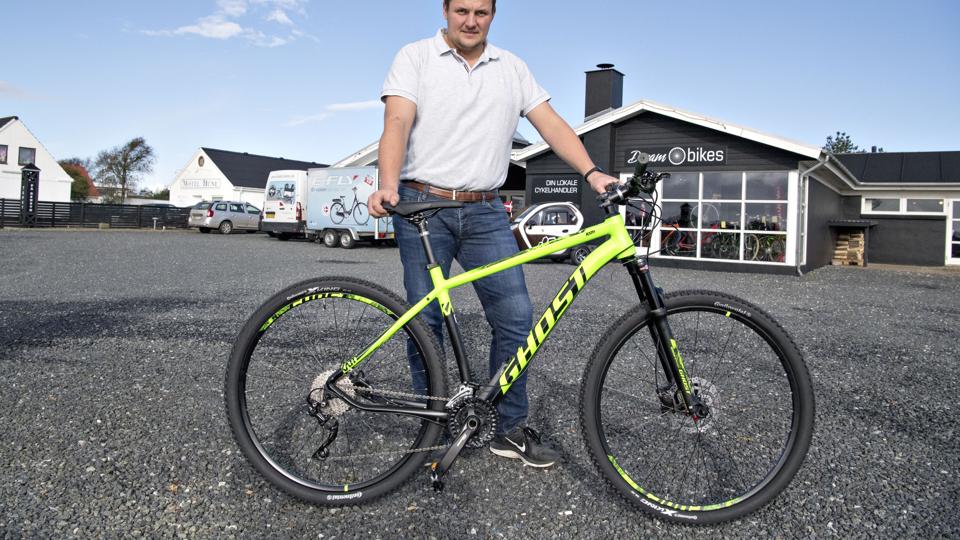 Anders Bjerg Jensen har åbnet cykelbutik i Hune. Foto: Henrik Louis <i>Henrik Louis</i>