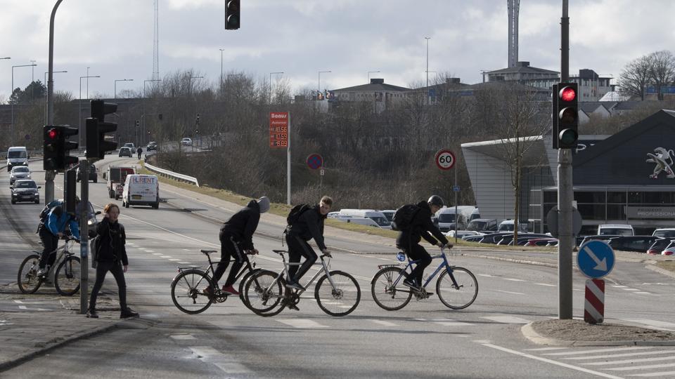 To ud af tre af de anmeldte cykelulykker sker, hvor to veje krydser hinanden. Arkivfoto: Henrik Bo <i>Foto: Henrik Bo</i>