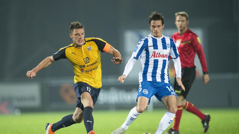 Jonas Brix-Damborg er holdkammeraterne er tilbage på træningsbanen, men med stadig med mange restriktioner. Arkivfoto: Henrik Bo <i>Foto: Henrik Bo</i>