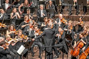 Seks stjerner til verdenskendt orkester: Det var en symfonisk orkan
