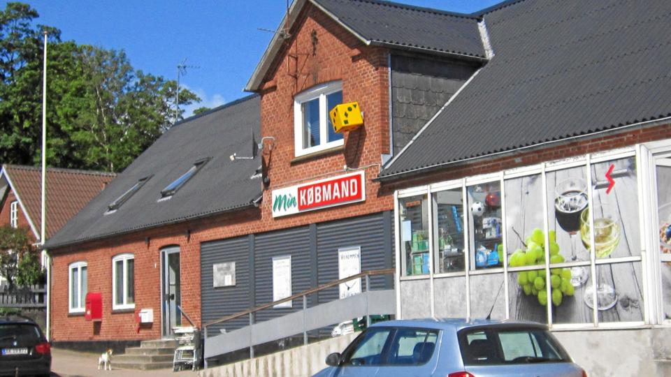 Købmandsbutikken i Rørbæk har gennem en lang årrække været lukningstruet grundet svigtende omsætning, og ved udgangen af juni er det endegyldigt slut med en dagligvarebutik i byen.