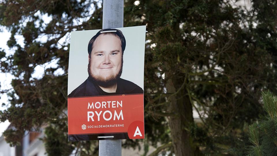 Nordjyden Morten Ryom advarede mod, at Socialdemokratiet blev en "light" udgave af Dansk Folkeparti. Han måtte senere vige pladsen som folketingskandidat for Mette Frederiksen.