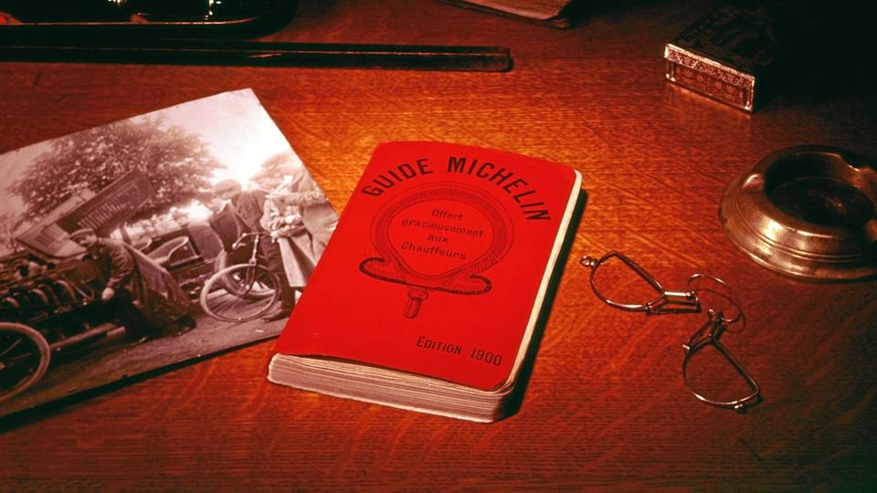 Denne lille røde bog kan tiltrække gastro-turister til Nordjylland, mener Gastro North.