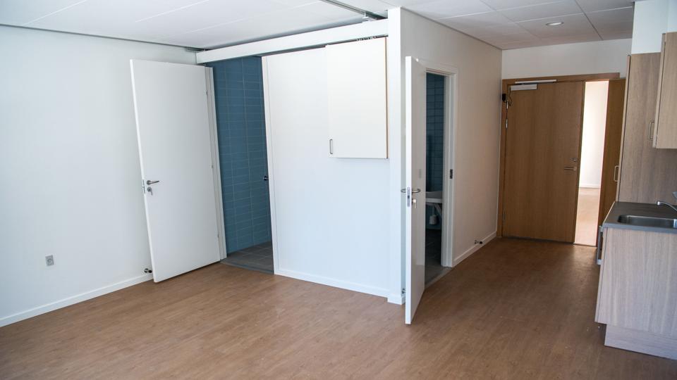 Der er loftslifte i alle lejligheder, hvilket er et ønske fra personalet. Foto: Andreas Falck <i>Foto: Andreas Falck</i>