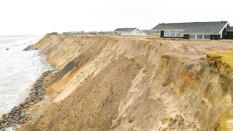 Der bliver ingen ekstra økonomisk hjælp fra staten til de truede grundejere i Nordjylland. Arkivfoto: Jesper Thomasen