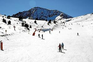 Sæt dig i flyet og spænd skiene på i Andorra