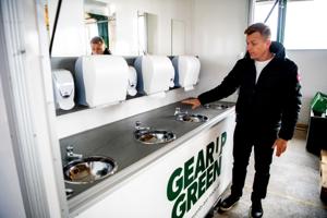 Thy-virksomhed satser på lækre festival-toiletter: - Vi forventer et super-godt år