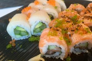Populær havnerestaurant serverer take-away-sushi: Men smagen lod vente på sig