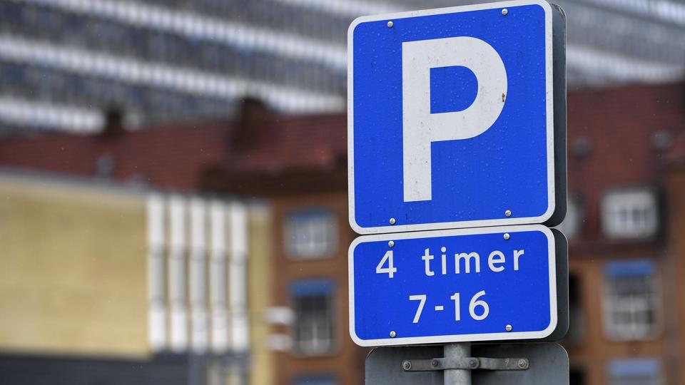 Snart er det slut med fire timers fri parkering ved sygehuset i Aalborg. Foto: Mette Nielsen <i>Mette Nielsen</i>