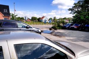 Ny ballade om skrotbiler i Aggersund: - Det bliver kun værre og værre
