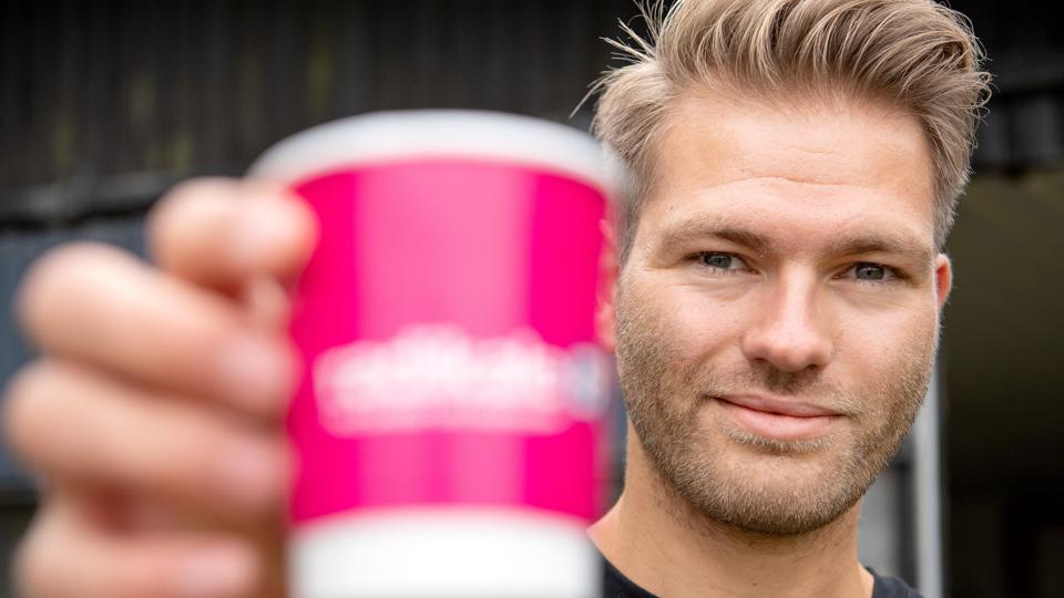 - Vi går efter store internationale navne. Det kunne være tyske Nena eller Enrique Iglesias, der kom og optrådte. Det er på det niveau. Det er det nødt til at være, hvis vi skal lokke folk til, lyder det fra det radikale byrådsmedlem i Mariagerfjord Casper Hedegaard. Arkivfoto: Henrik Bo <i>Foto: Henrik Bo</i>