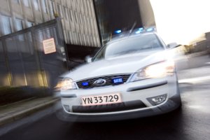 Plørefuld polak sparkede betjente - nu er han bag tremme