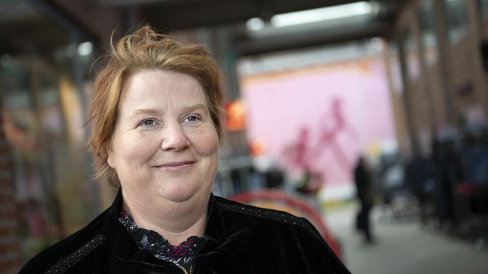 Mette Toft Kristensen mener at det må være slut med al den mistillid og syndebukskultur. Politikerne gør det dog ikke nemmere.