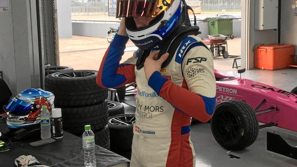 Det blot 15-årige racertalent, Malthe Jakobsen, har brugt fire dage i Malaysia på at træne i Formel 4 for måske at køre den Sydøstasiatiske serie senere på året.Privatfoto