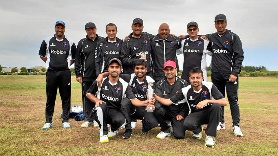 Udover at Frederikshavn Cricket Club er rykket op i 3. division, vandt holdet også pokalkampen mod Aalborg Cricket Club i 2018. Privatfoto