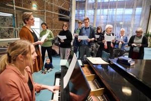 Sådan opnår du velvære og lykke: Solvej vil have Aalborg til at synge fællessang