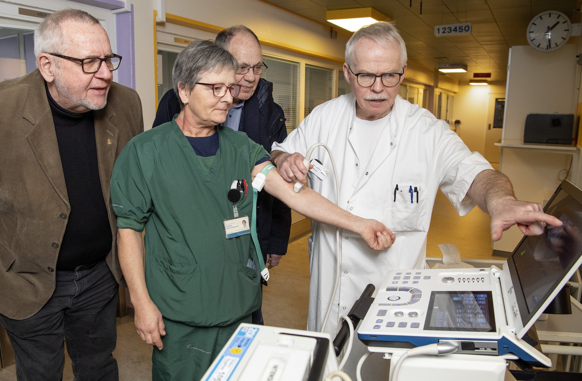 Venner giver en scanner: Ny maskine skal sikre præcisionen på Hobro Sygehus