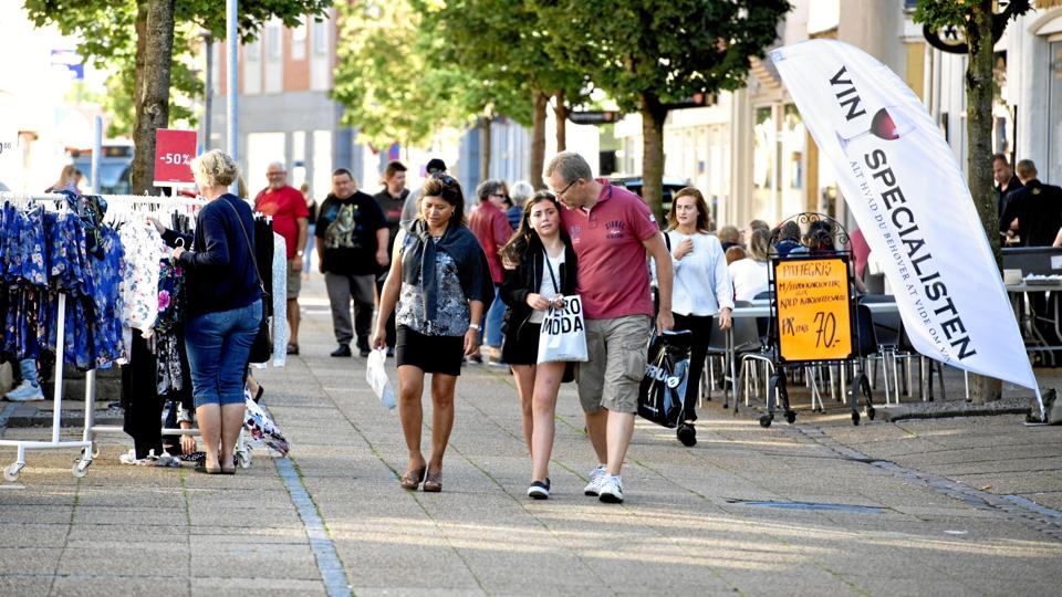 Brønderslev Kommune får nu udarbejdet en detailhandelsanalyse for hele kommunen, hvor man er særligt interesseret i de tre store byer.Arkivfoto: Henrik Louis