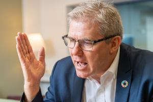 Arne Boelt truer med at stoppe som borgmester