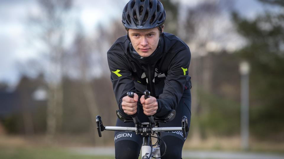 15-årige Alexander Nielsen fra Elling stod søndag for et landsdækkende løb, hvor der blev samlet 85.000 kr. ind til Børnecancerfonden. Arkivfoto: Henrik Bo <i>Foto: Henrik Bo</i>