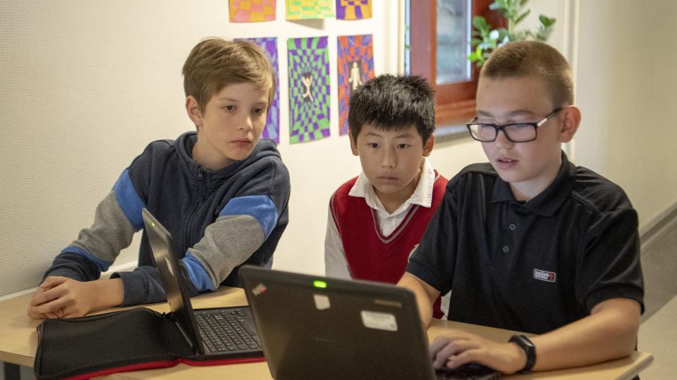 I stedet for at gå i skole en klasse, så kan eleverne nu gå i skole virtuelt. Arkivfoto <i>Andreas Falck</i>