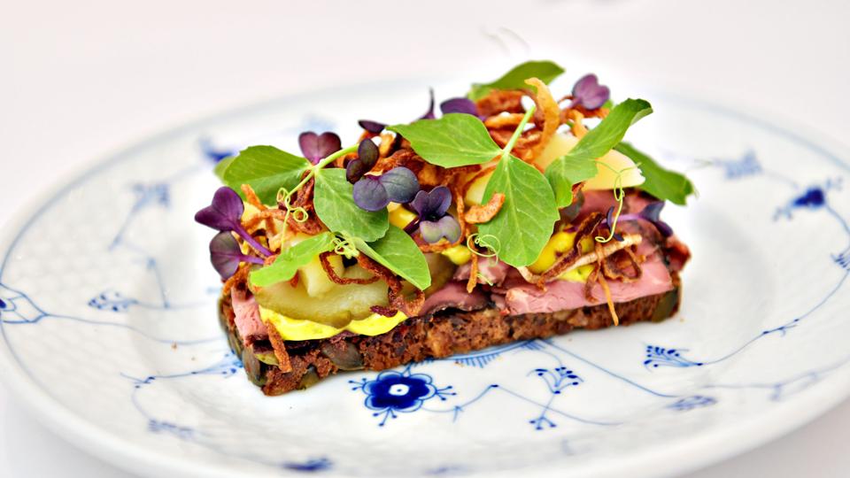 Smørrebrødet er noget, som mange af os er vokset op med. Foto: Claus Søndberg