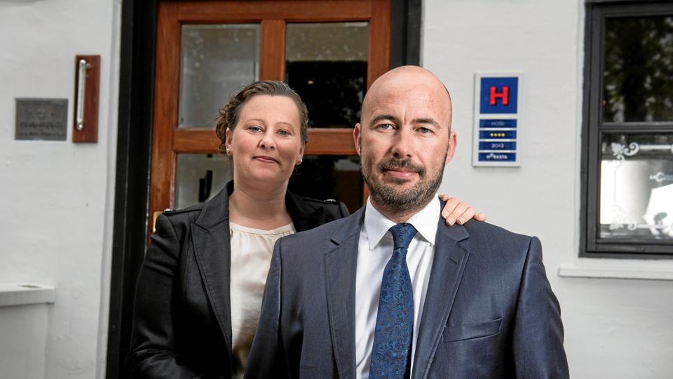 Anemette og Danni Bühlmann overtager kendt Aarhus-hotel. PR-foto: Michael Bo Rasmussen/Baghuset