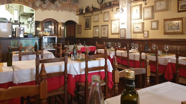- Jeg var den eneste på restauranten, lyder det fra Nana Brandborg. Billedet her er taget i en sen eftermiddag få dage inden alle restauranter lukkede ned.