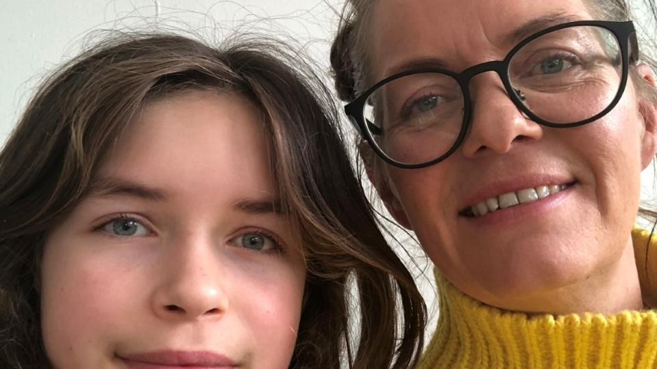 Trine Overgaard og datteren Malucca på 11 år.