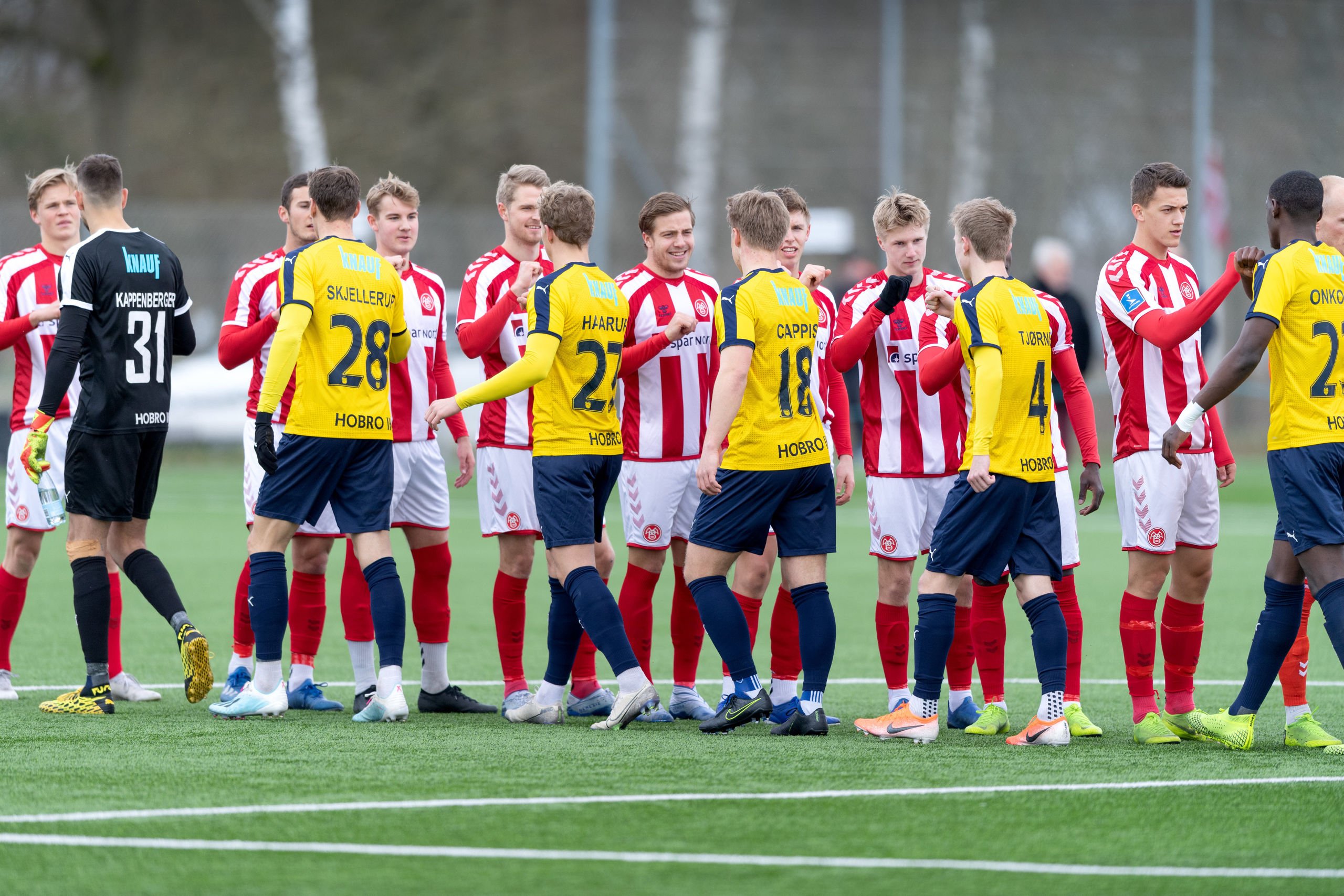 Superligaen og al andet dansk fodbold sættes på pause i to uger
