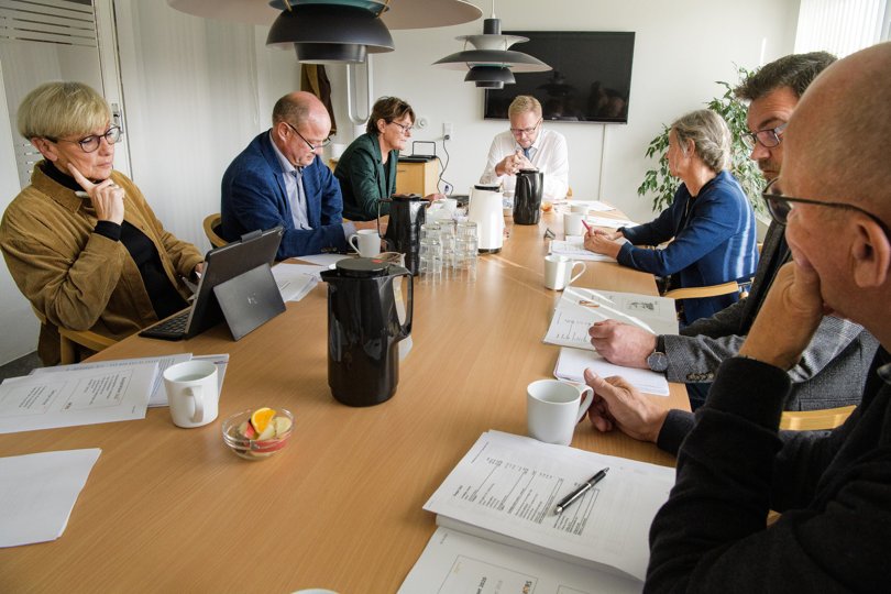 Fra sidste års pressemøde om budgetforlig i Morsø Kommune. Arkivfoto: Peter Mørk