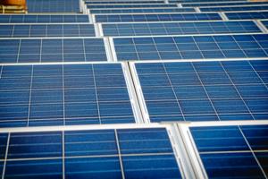 Gigantisk solcelle-projekt: - Umuligt at sælge vores ejendom