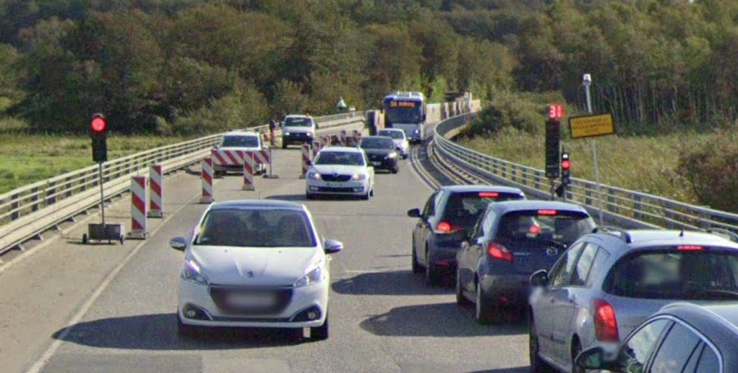 Biljagten foregik blandt andet ad Hadsund Landevej. Foto: GoogleMaps