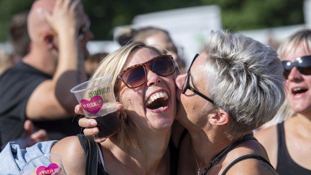 Der kommer mange til 90'er festivalen, og derfor håber rådmand Mads Duedahl (V) også, det lykkes at finde en løsning. Arkivfoto: Henrik Bo <i>Foto: Henrik Bo</i>