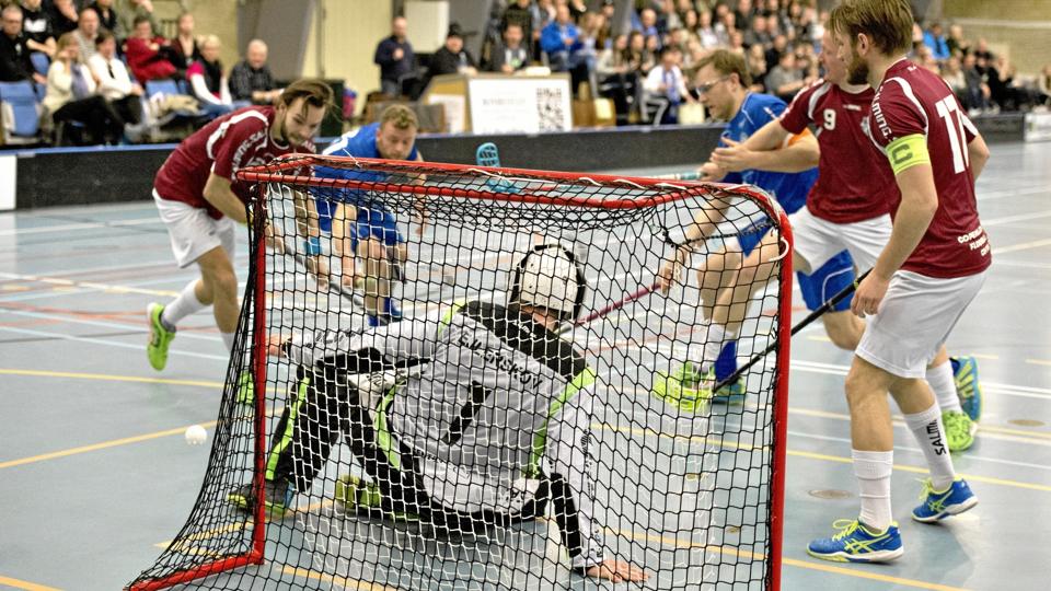 Nogle idrætsklubber kan i årevis have betalt for mere, end de har fået, når der skulle afregnes haltimer. Arkivfoto: Henrik Louis