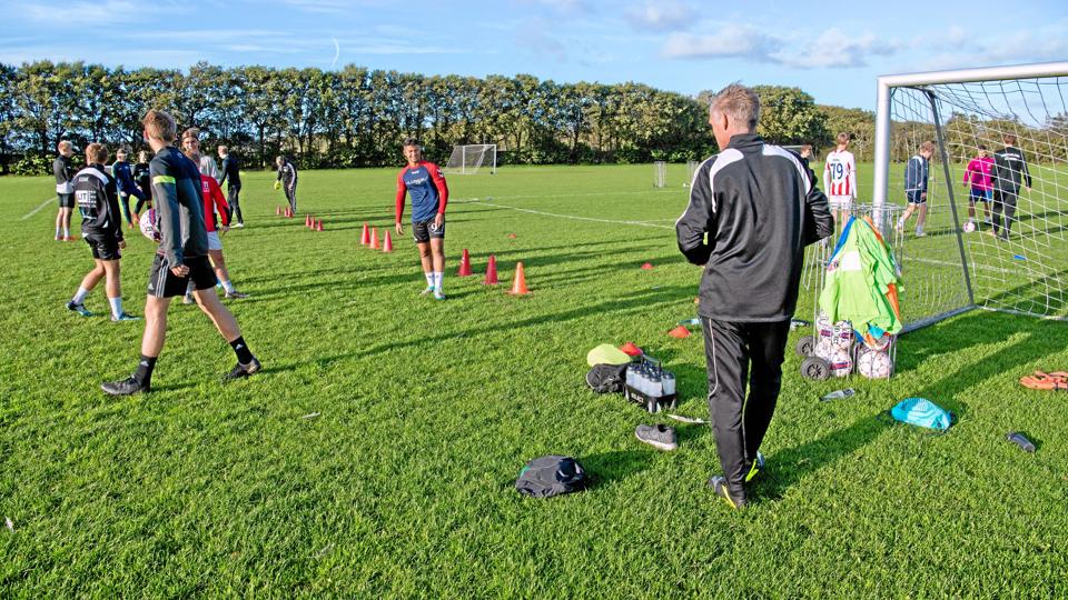Både U17, U19 og seniorerne var opslugt af træningen torsdag aften. Arkivfoto <i>Kim Dahl Hansen</i>