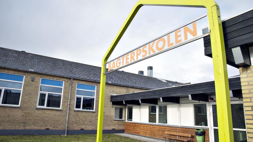 Bagterpskolen i Hjørring er for tredje gang blevet ramt af at have en elev med covid-19. Det sender nu en af skolens tre 5. klasser hjem i karantæne. Arkivfoto: Kurt Bering <i>Kurt Bering</i>