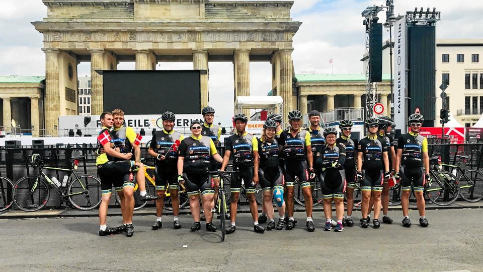 I 2018 nåede holdet under foreningen Mariagerfjord Cykler til Berlin, men turen i 2020 er opgivet. Privatfoto