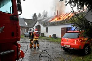 Gårdbrand: 70-årig mand brændt inde