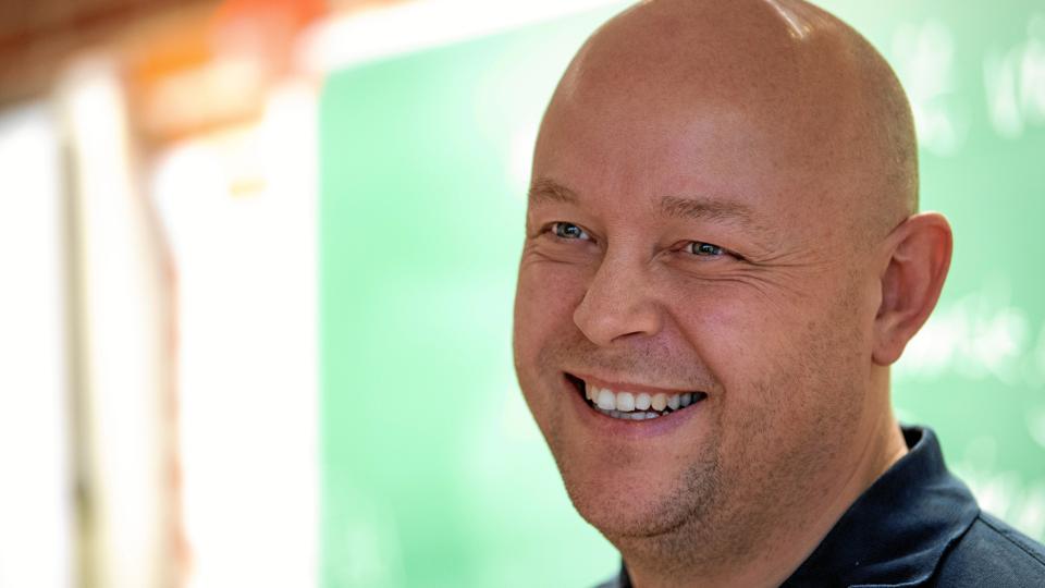 Jesper Mørkholt er formand for skolebestyrelsen på Gjøl Skole. Han har via et facebook-opslag stablet nok frivillige sammen til, at lærerne kan tage på inspirationstur på mandag. Arkivfoto: Laura Guldhammer