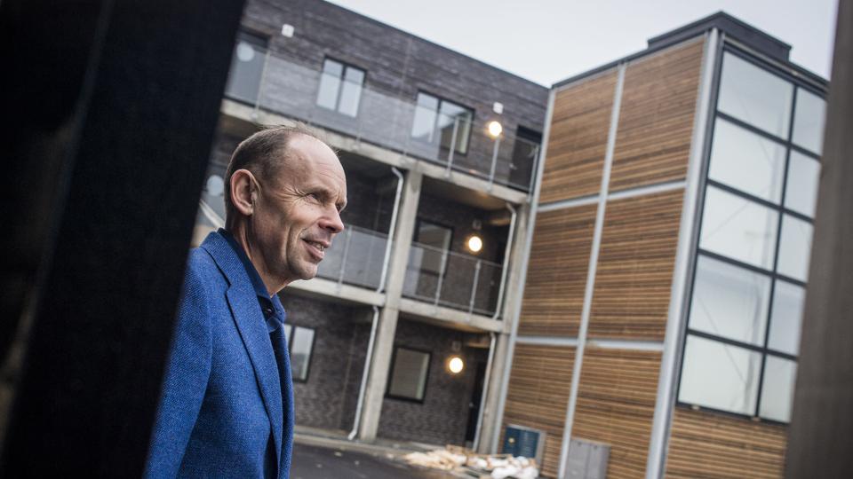 2E Group A/S har vokset sig stor i Aalborg, men den voldsomme investeringslyst gjorde administrerende direktør Jesper Skovsgaard bekymret. I stedet bygger han i dag i Storkøbenhavn.Arkivfoto: Martin Damgård