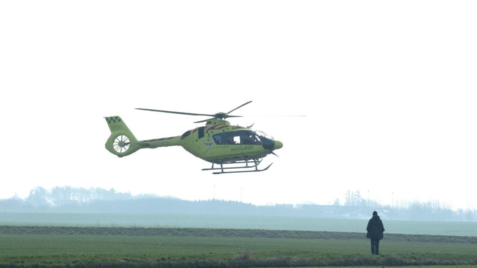 Lørdag var der prøveflyvninger omkring det areal, hvor basen etableres. Foto: Henrik Louis