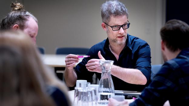 Forløbet i Aalborg består af to workshops - en præsentation for lærere og pædagoger, hvor LGBT+ Danmark får feedback, så de kan skærpe deres materiale. Det skal på sigt afgøres, om det skal gøres til en pædagogisk dag, som kommunen skal sætte penge af til. LGBT+ Danmark ser også gerne, at det bliver en del af nye pædagoger, sundhedsplejere, lærere og socialrådgiveres uddannelse. Foto: Torben Hansen