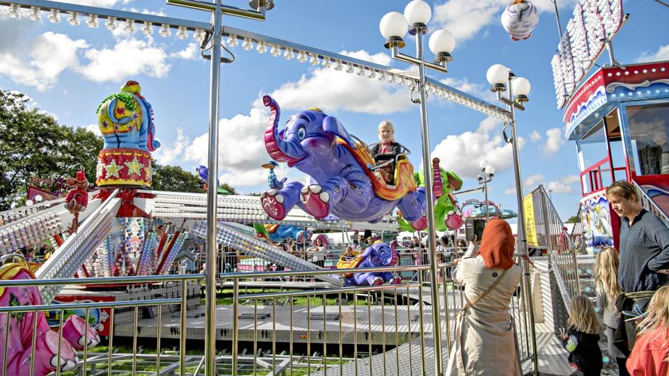 Markedsudvalget i Brønderslev bryder med traditionen for, at markedets sidste dag altid er første mandag i september. Næste år holdes markedet den 28.-31. august - det skaber røre. Arkivfoto: Henrik Louis
