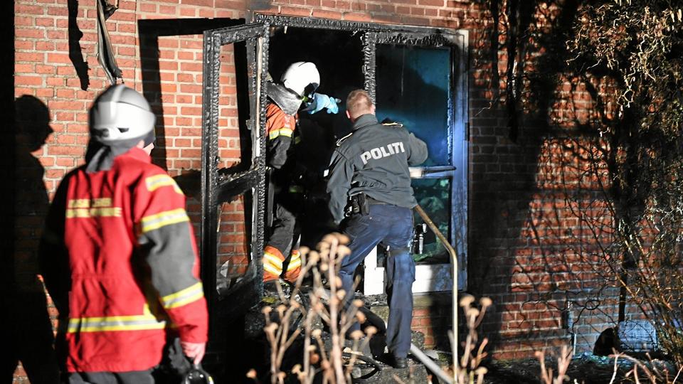 Huset var voldsomt skadet efter branden, hvor en mand omkom. Foto: Jan H. Pedersen