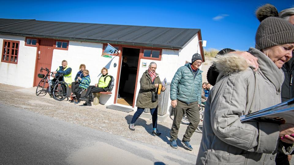 I 2019 var det 10. år i træk, at frivillige stod for nationalparkens informationshus på Stenbjerg Landingsplads. Arkivfoto: Bo Lehm