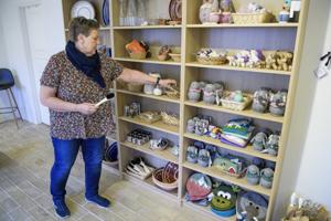 Sælger både mjød og opvaskebørster: Museum er klar med ny butik