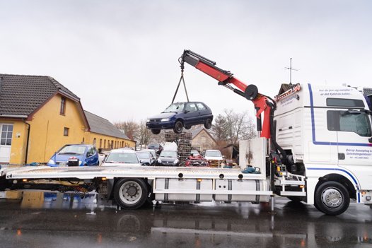Så sent som i marts havde kommunen en aktion mod en af Haastrups ejendomme, der blev ryddet for 32 biler og skrot.