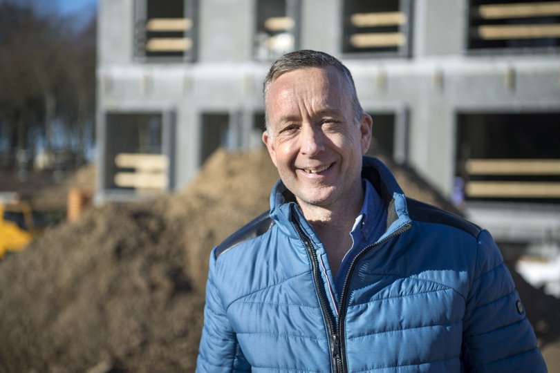 Trods den høje pris på de nye lejligheder oplever Jesper Carlsson, at der er stor interesse for byggeriet. Foto: Kim Dahl Hansen