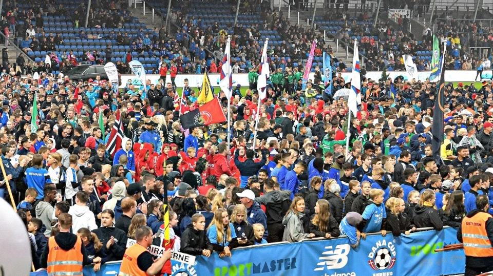 Op mod 50 spillere blev syge til Dana Cup i Hjørring, som nu forsøger at undgå smittespredning. Foto: Bent Bach
